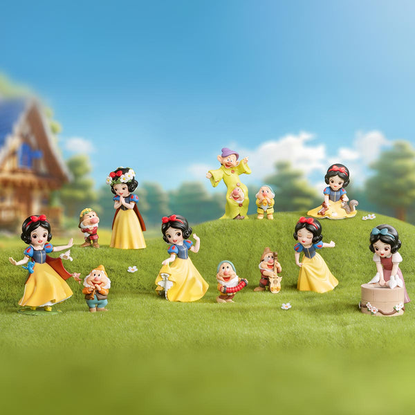Disney Snow White Classic Series Figures